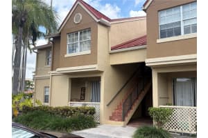 18304 Nw 68th Ave C, Hialeah