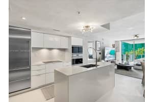 9521 E Bay Harbor Dr 705, Bay Harbor Islands