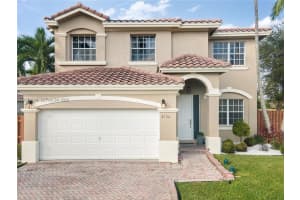 2150 Nw 100th Ave, Pembroke Pines