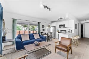 1021 Nw 23rd Ave 1023, Miami