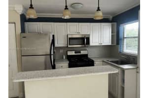 7101 Sw 89th Ct 212, Miami