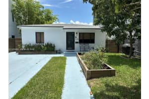 3134 Carter St, Miami