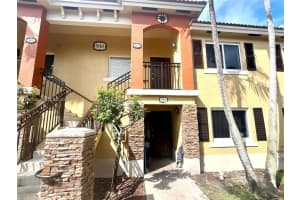 930 Ne 33rd Terr 203, Homestead