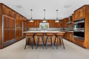 16405 Sw 228th St 1, Miami