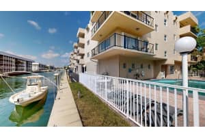 3860 Ne 170th St 310, North Miami Beach