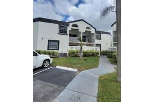 9741 Fontainebleau Blvd H106, Miami 9741 Fontainebleau Blvd H106, Miami