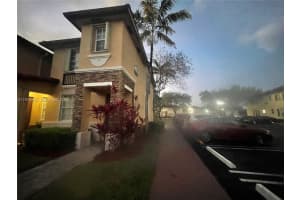 1650 Ne 33rd Rd 112-10, Homestead