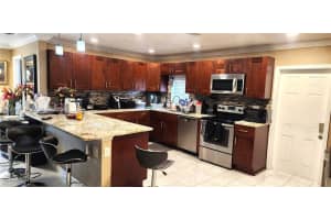 7707 Sw 8th St 0, North Lauderdale