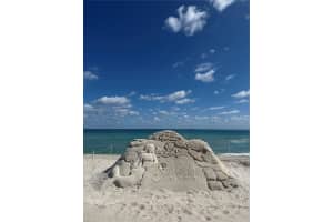 9225 Collins Ave 903, Surfside