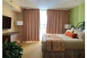 16690 Blatt Blvd A, Weston