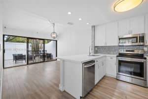 20900 Leeward Ct 217-1, Aventura