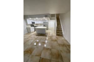 13037 Sw 88th Ln 204a, Miami