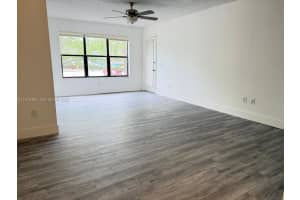 4201 W Mcnab Rd 16, Pompano Beach