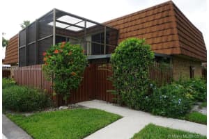 11881 Sw 13th Ct, Davie