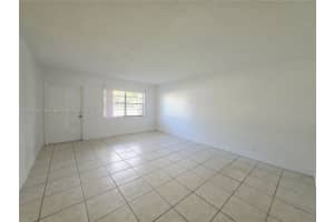 4160 Nw 21st St 124d, Lauderhill