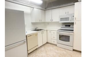 4304 Nw 9th Ave 2-1c, Deerfield Beach