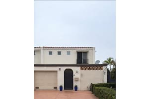 7282 Jacaranda Ln, Miami Lakes 7282 Jacaranda Ln, Miami Lakes