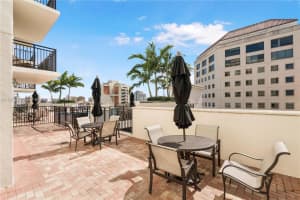 888 S Douglas Rd 404, Coral Gables