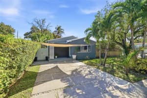 2190 Sw 20th St, Miami