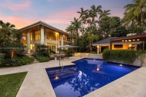 7150 W Lago Drive, Coral Gables 7150 W Lago Drive, Coral Gables