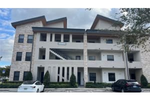 7915 Nw 104th Ave 33, Doral