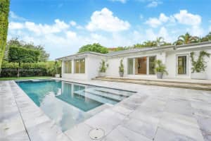 555 Ne 52nd Ter, Miami