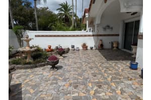 15390 Sw 76th Ter 105, Miami