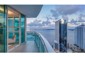951 Brickell Ave 2910, Miami