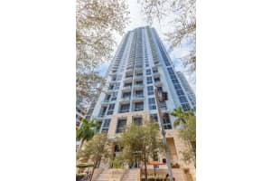 1050 Brickell Av 2622, Miami