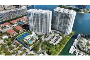 3201 Ne 183rd St 2906, Aventura