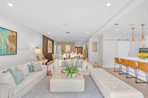 6235 Alton Rd, Miami Beach