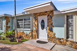 4820 Sw 112th Ave, Miami