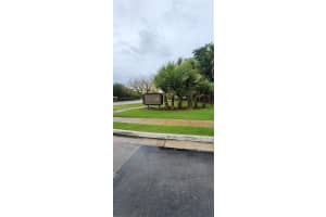 12305 Nw 11 12305, Pembroke Pines