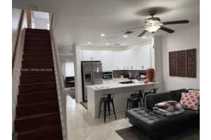 5737 Nw 114th Path 113, Doral