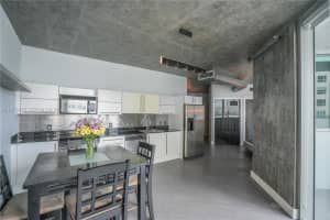 690 Sw 1st Ct 1434, Miami 690 Sw 1st Ct 1434, Miami