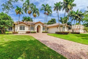 16721 Sw 86th Ct, Palmetto Bay