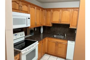 100 Berkley Rd 202, Hollywood 100 Berkley Rd 202, Hollywood