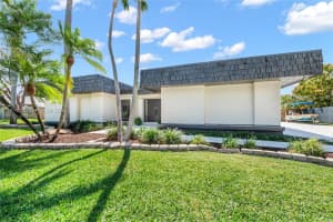 8360 Sw 185th Ter, Cutler Bay