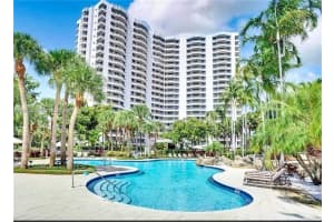 3300 Ne 191st St 501, Aventura