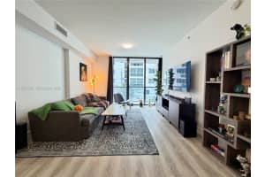 201 Sw 17th Rd 304, Miami