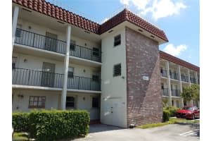 8605 W Sample Rd 111, Coral Springs