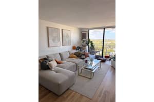 2350 Ne 135th St 901, North Miami