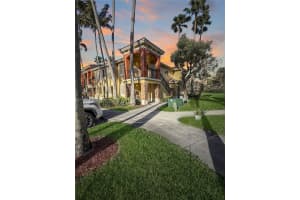 945 Ne 34th Ave 204, Homestead