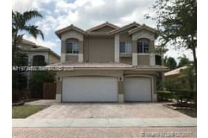 11142 Nw 72nd Ter, Doral