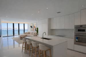 700 Ne 24th 3105, Miami