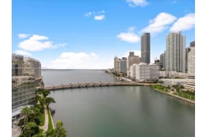 701 Brickell Key Blvd 301, Miami