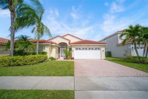 10624 Plainview Cir, Boca Raton
