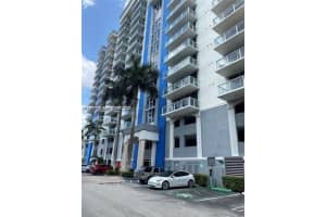 5077 Nw 7th St 903, Miami