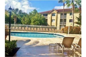 440 S Park Rd 4-102, Hollywood