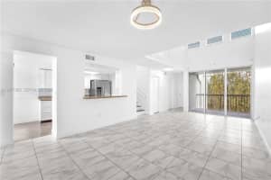 4654 Nw 97th Pl 245, Doral